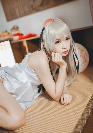 动漫美女动漫在线看