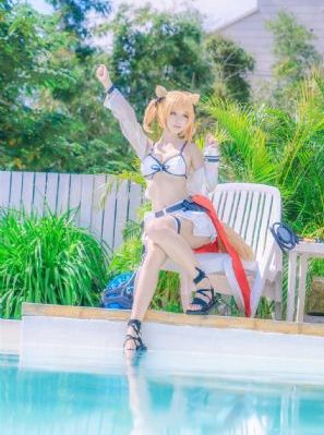 少妇漂亮邻居2