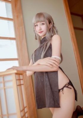 他不是我