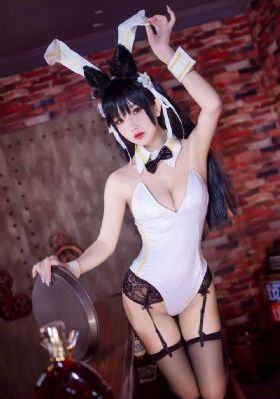 早川濑里奈女教师hd